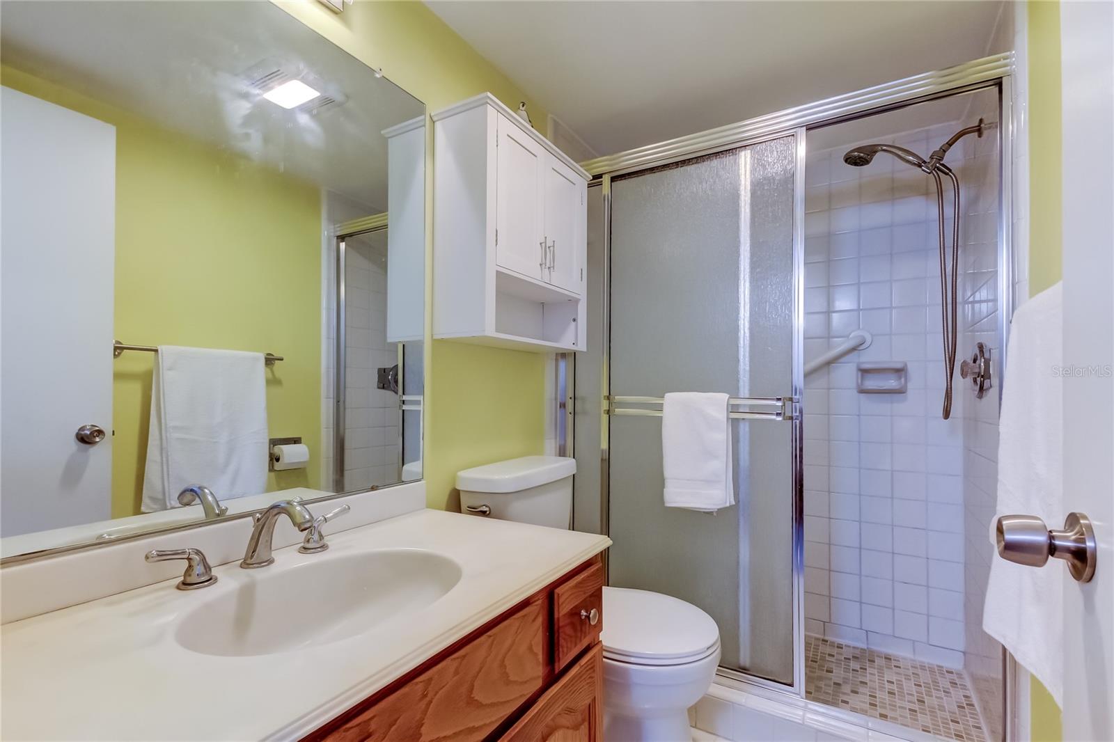 Primary bath
