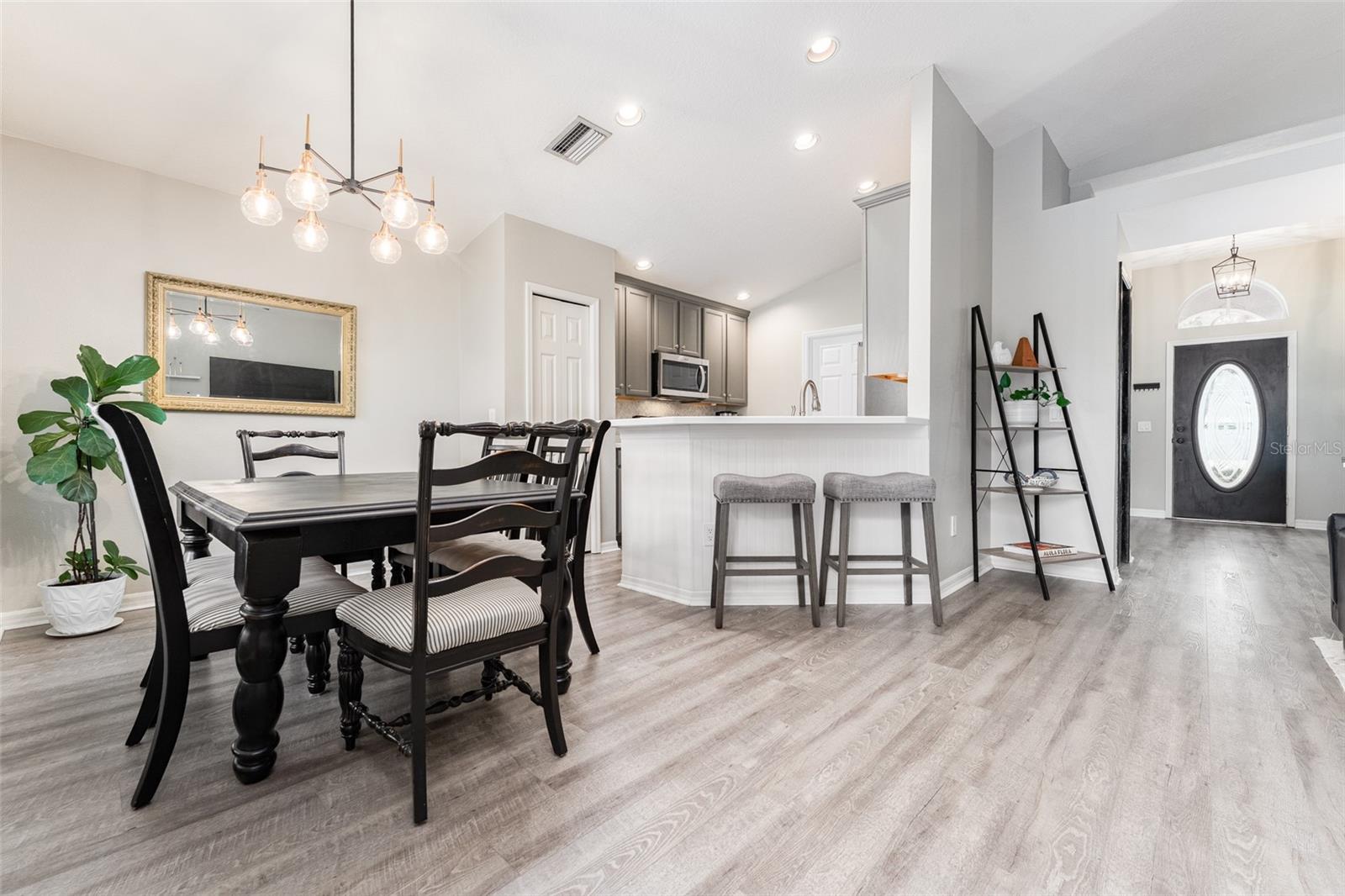 Separate Eating Area off the Kitchen