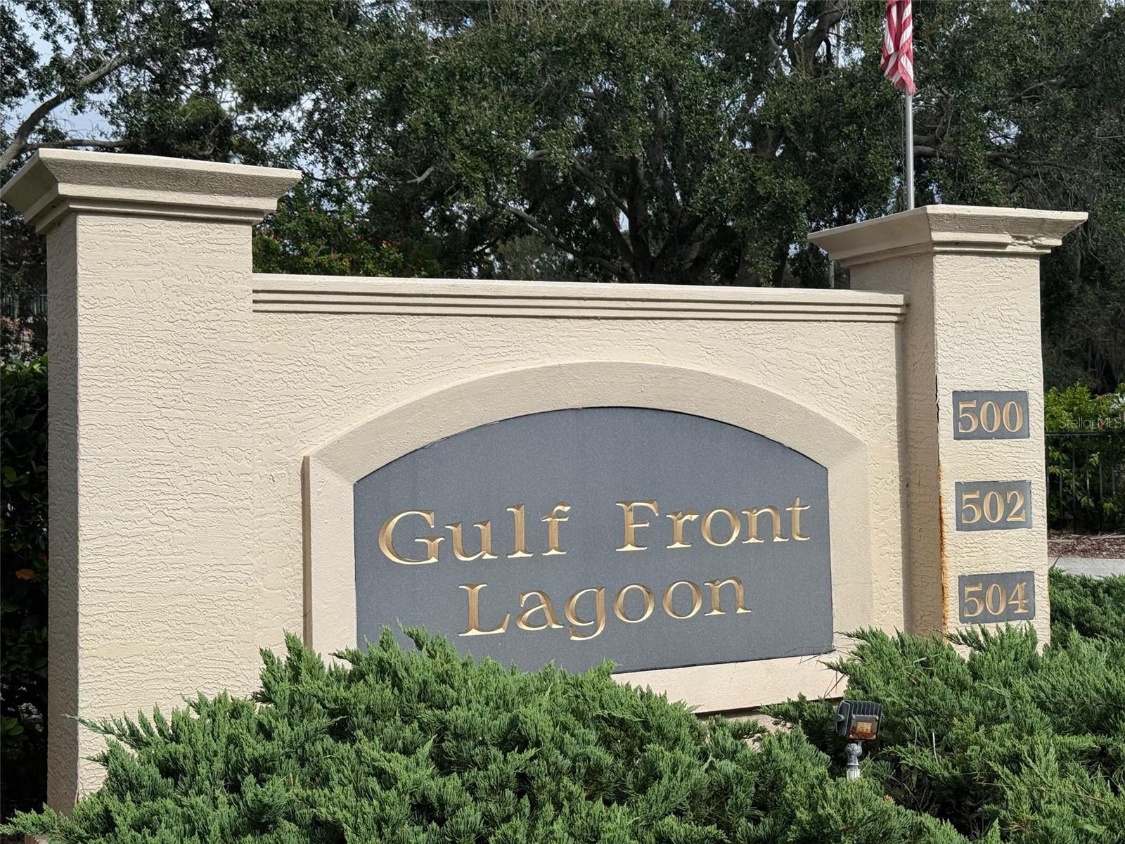 THE ULTIMATE IN FLORIDA COASTAL LIVING!