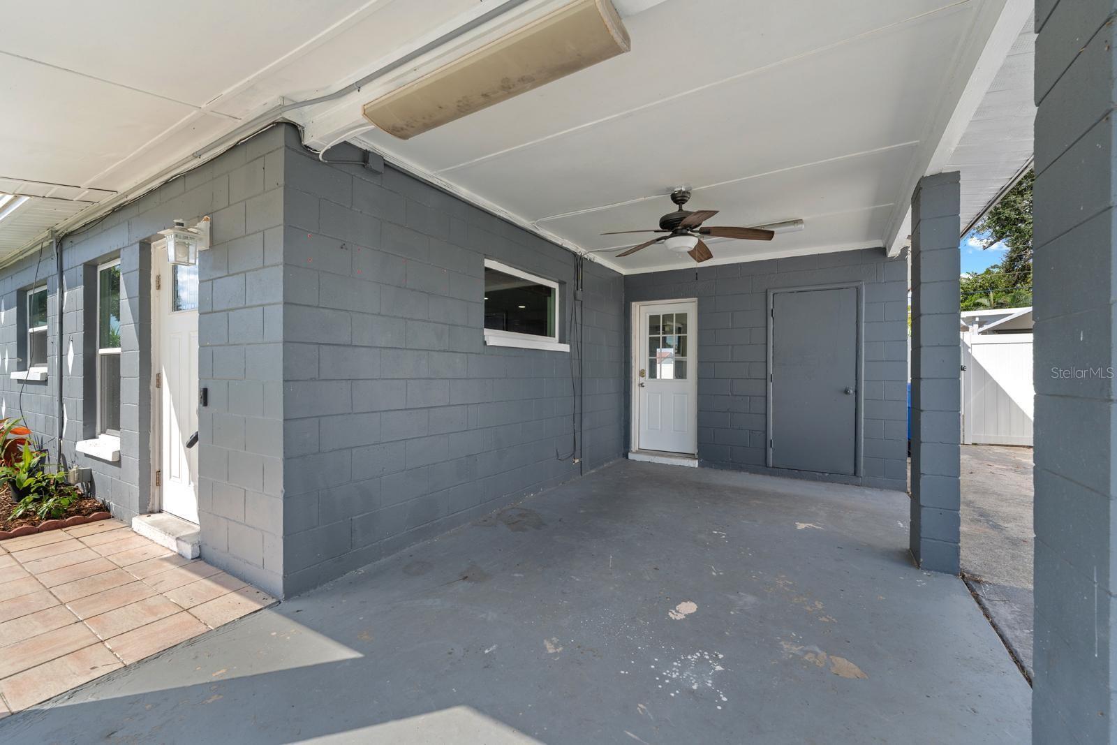 Carport