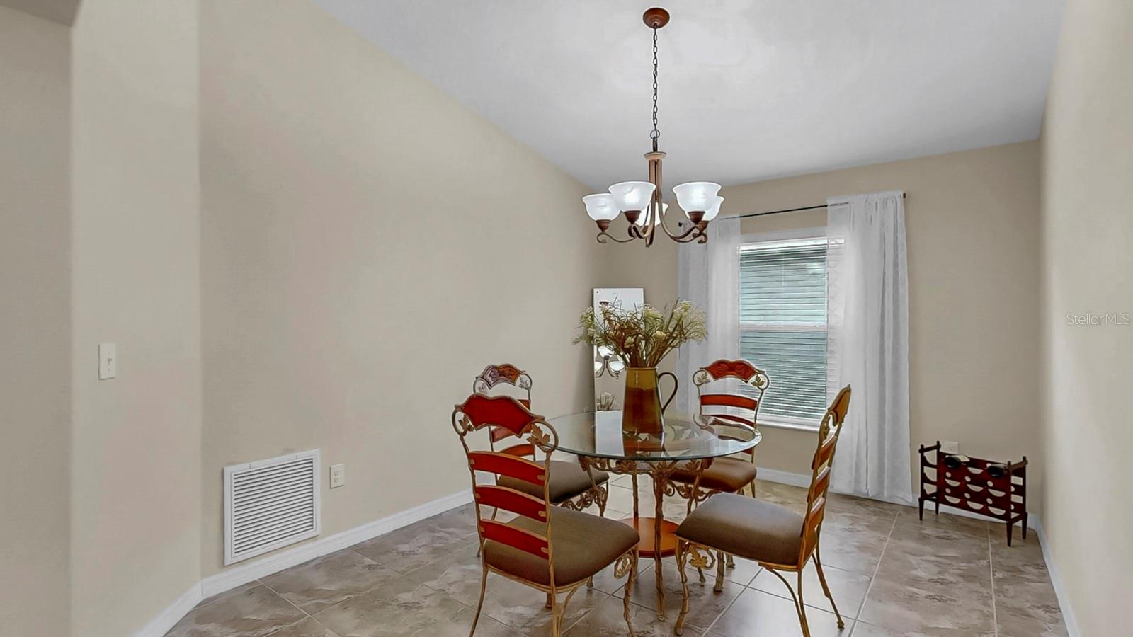 Dining Room / Flex Space
