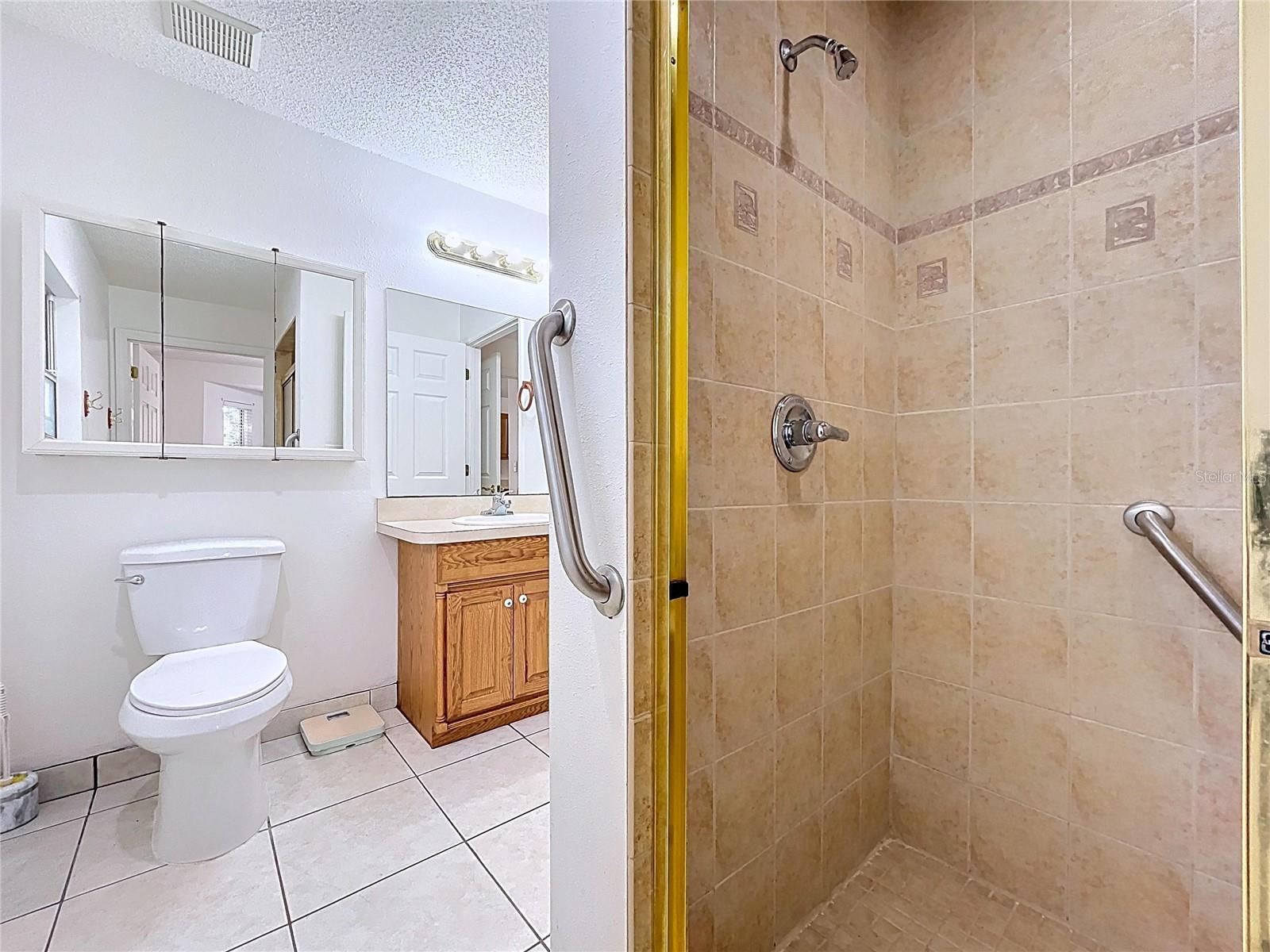 Guest House Bathroom
