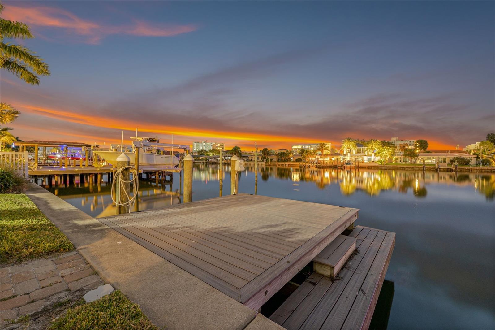 Dock