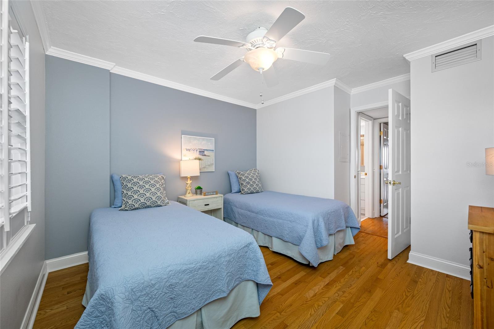 2nd Bedroom