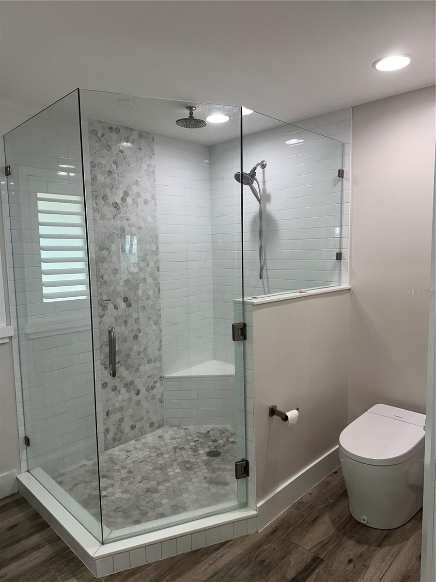 primary shower