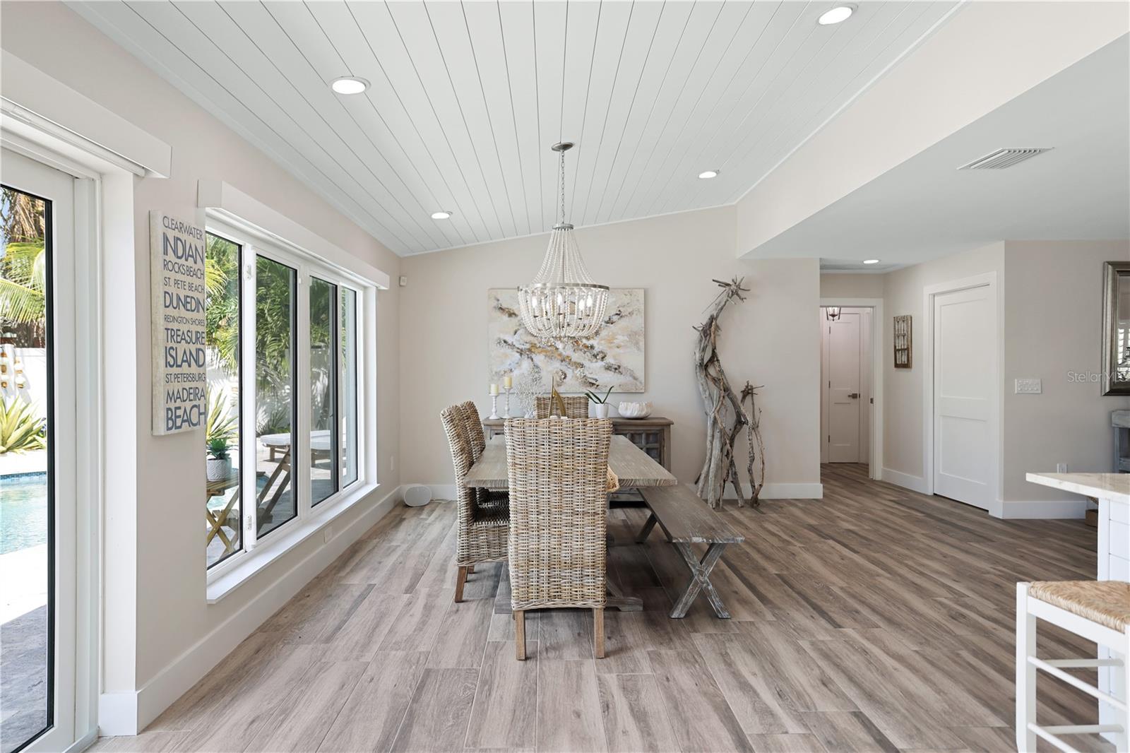 dining area with plenty of room to entertain
