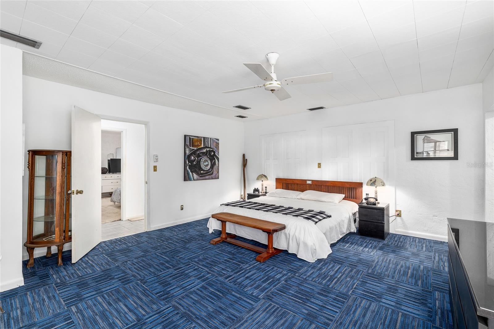 Primary en-suite with Fireplace