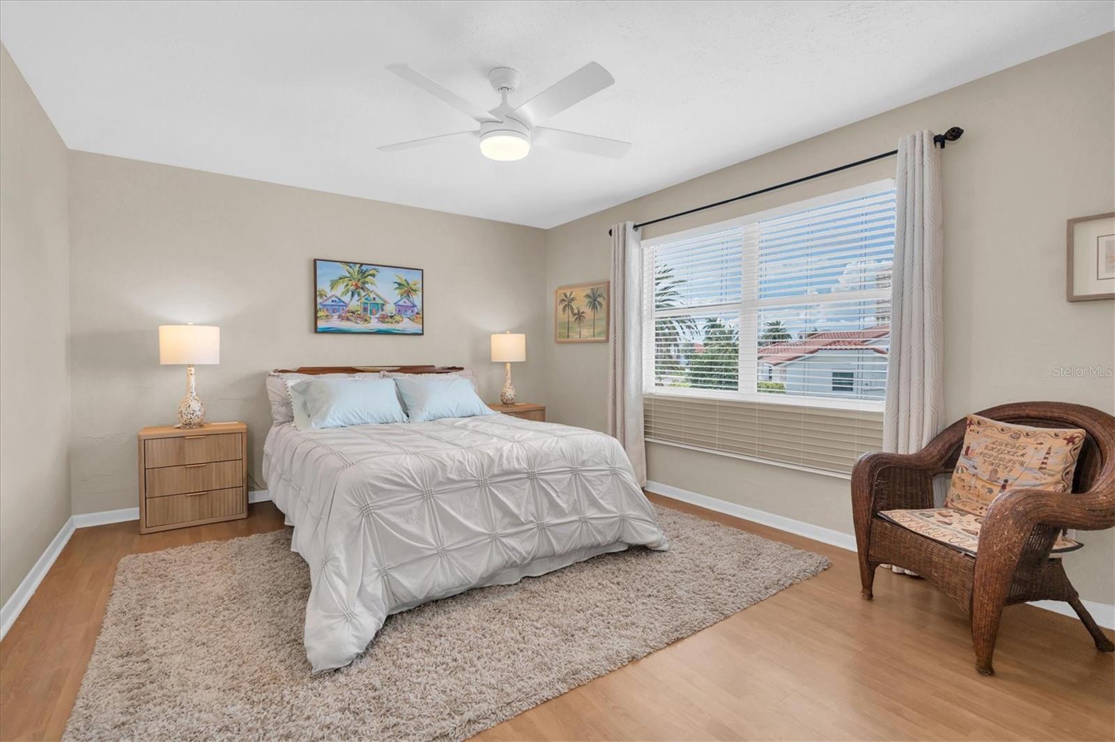 Upstairs bedroom #2