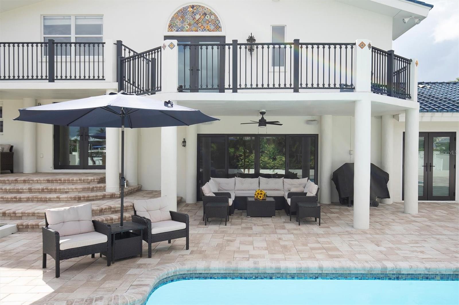 Covered patio and balcony