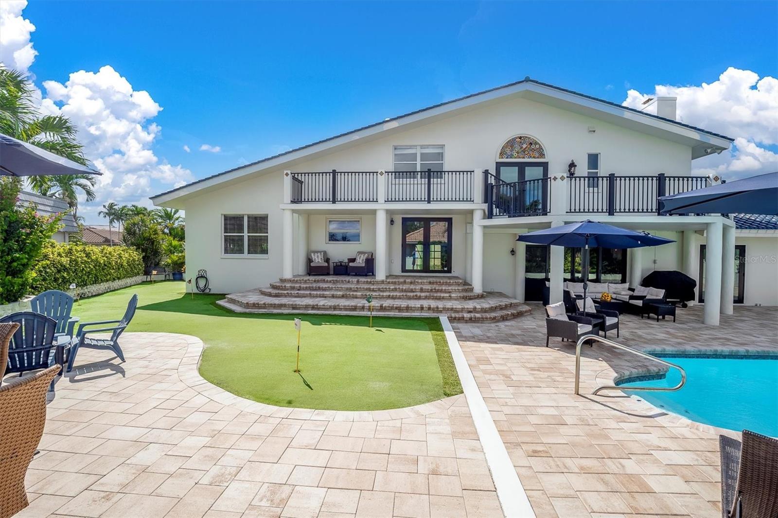 Let’s play golf!