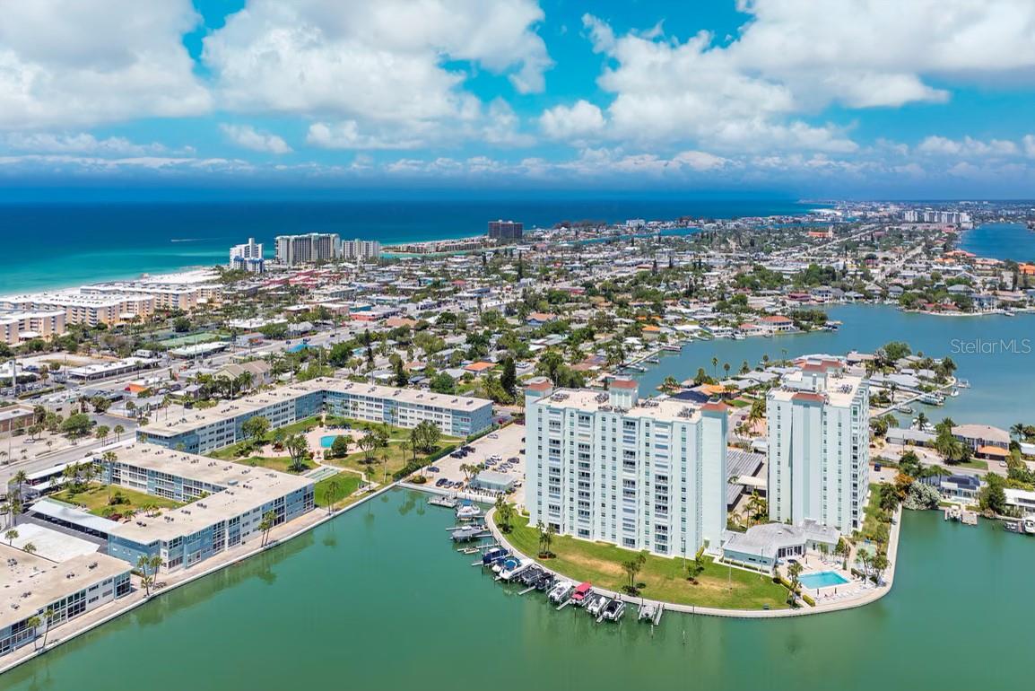 Three Palms Pointe aerial