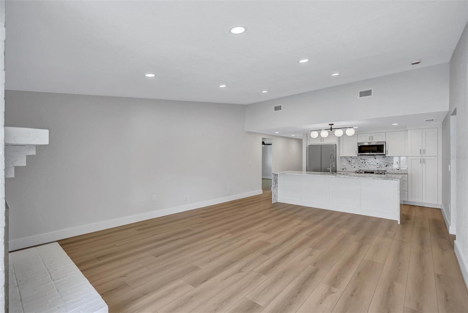 Living Room with high vaulted ceilings.