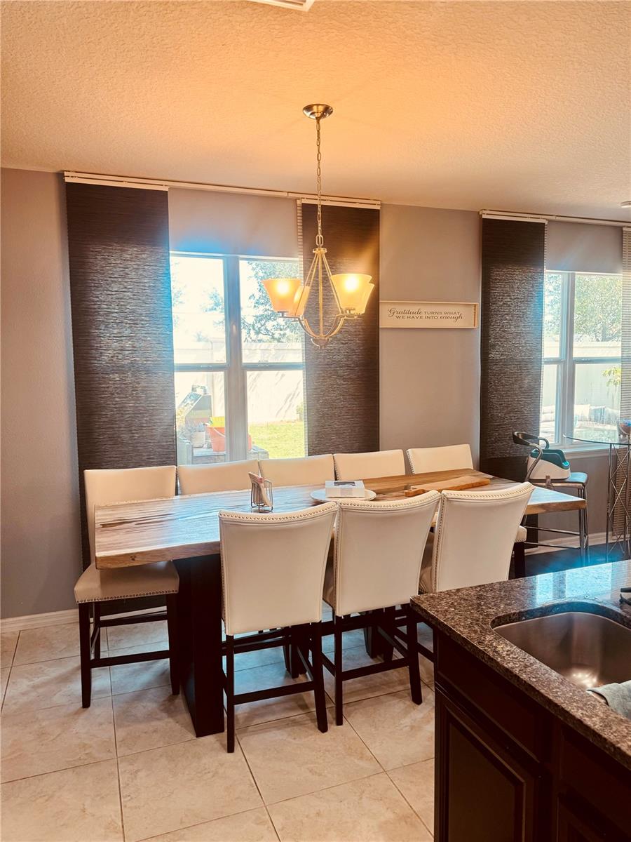 Dining area off kitchen