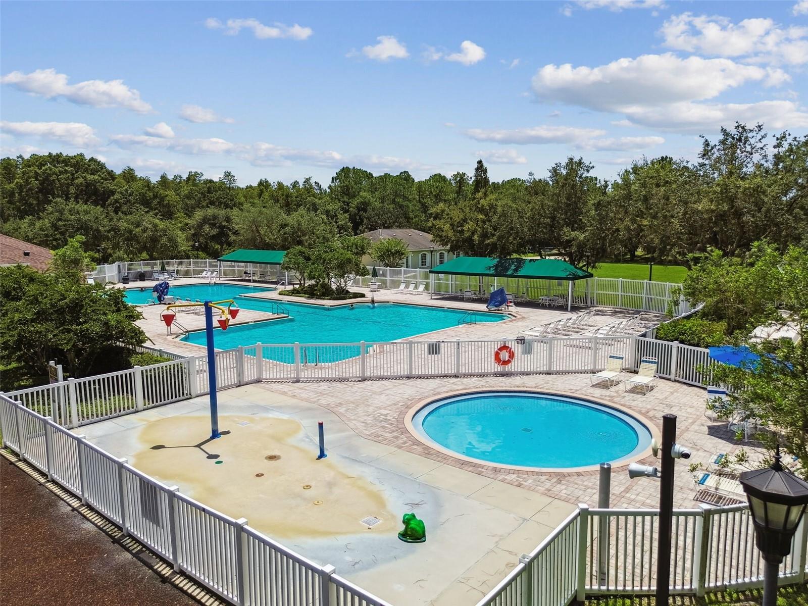 Kids splash pad and kiddie pool