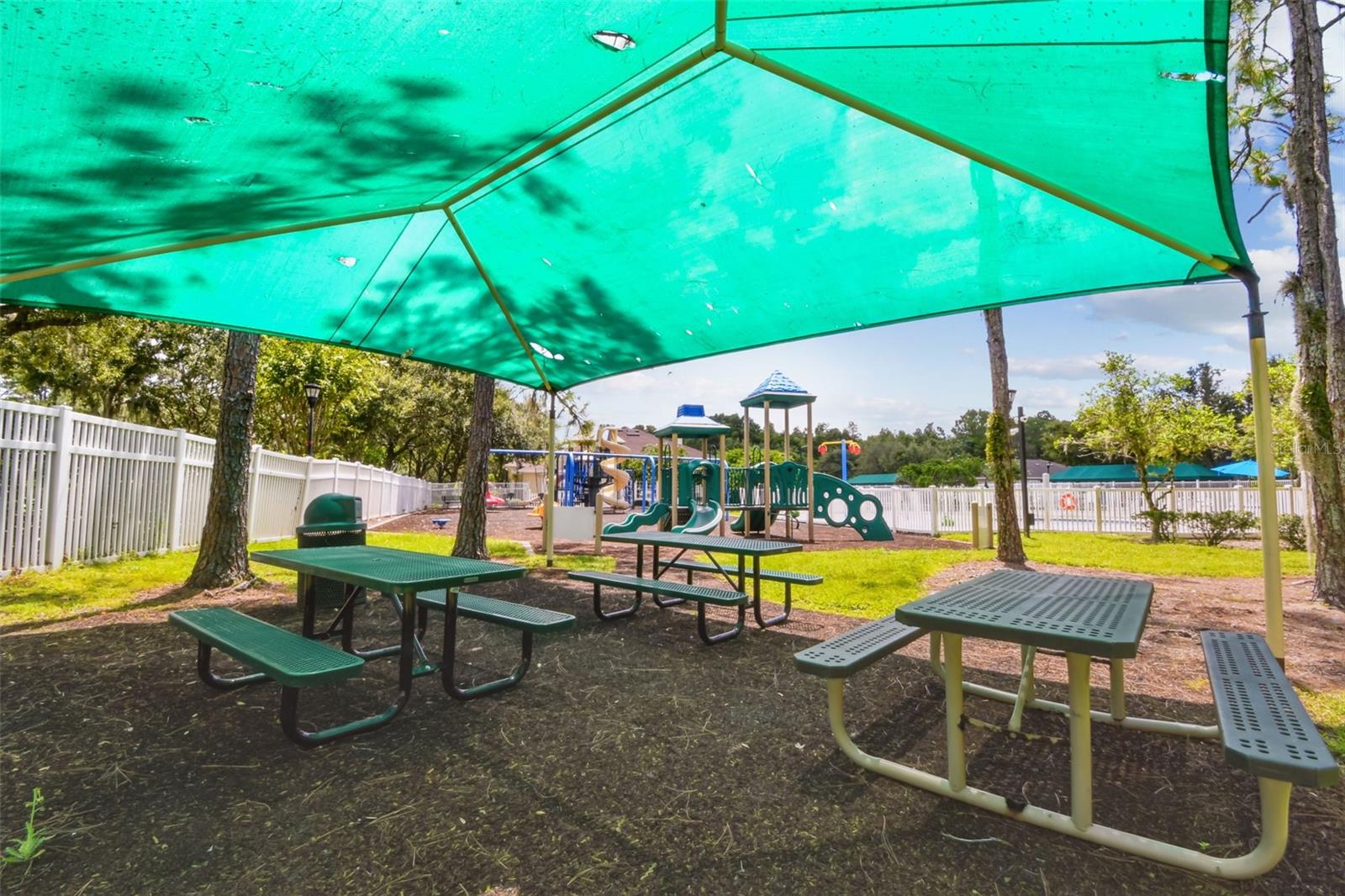 Picnic area behind playground