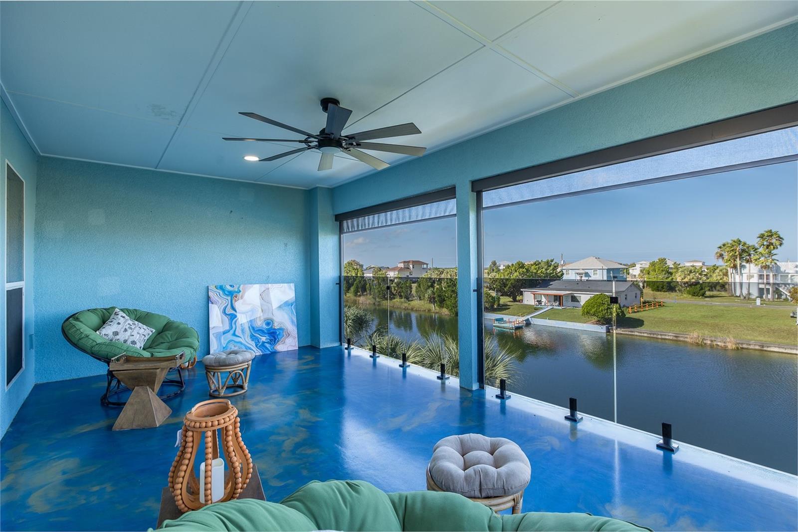3rd floor Balcony