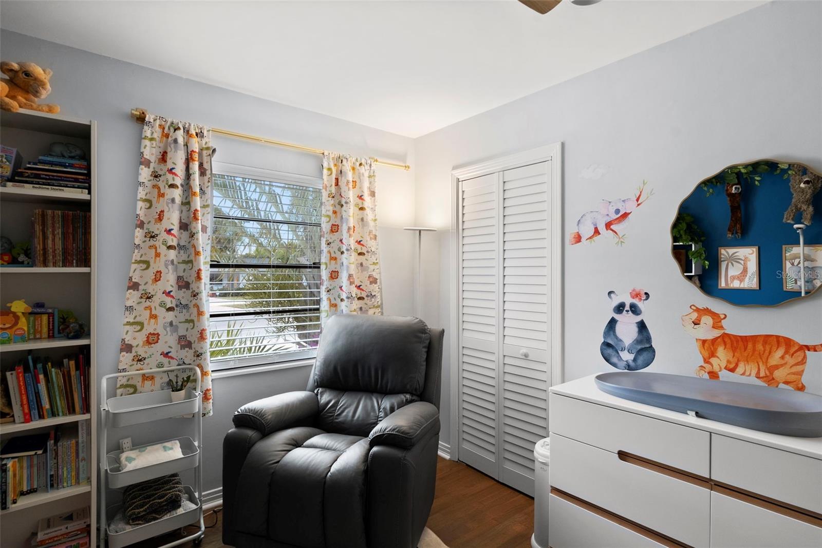 light-filled bedroom ideal for guests, nursery, or home office.