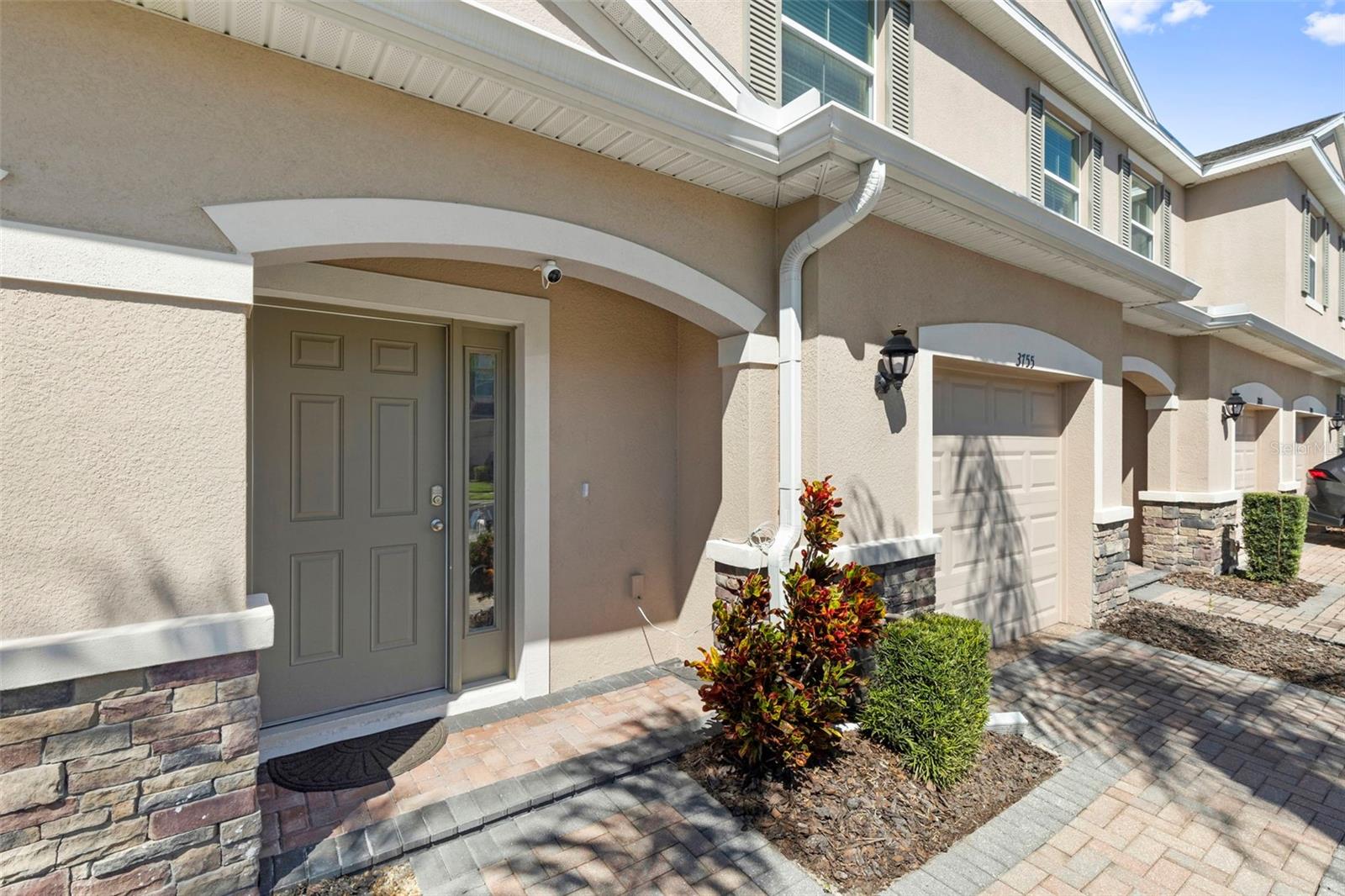 Front Exterior Entryway