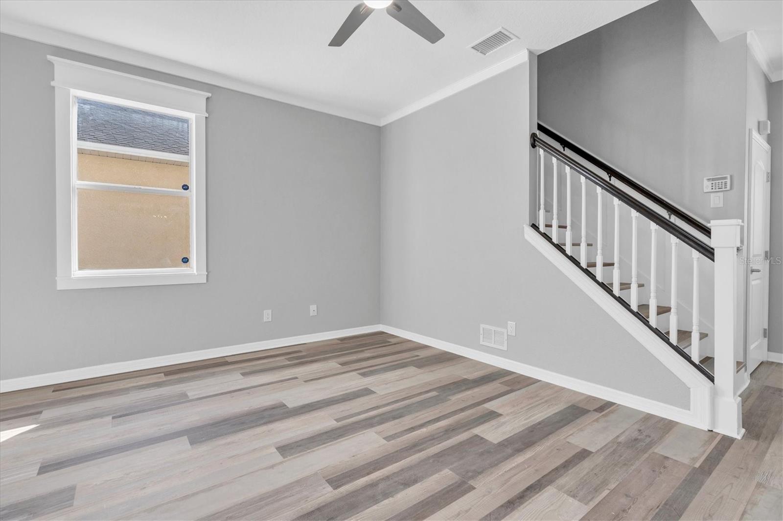 Living Rm 14.9 x 10.6