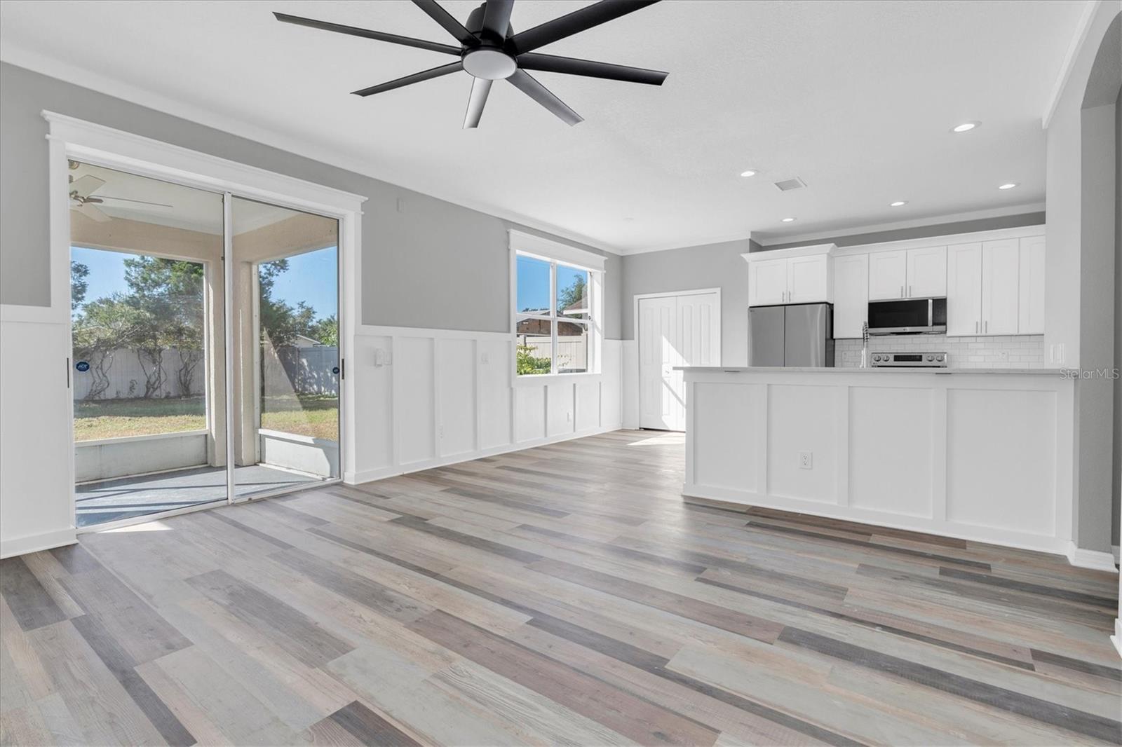 Family Rm 14.9 x 14.11  Kitchen 12.3 x 10.9