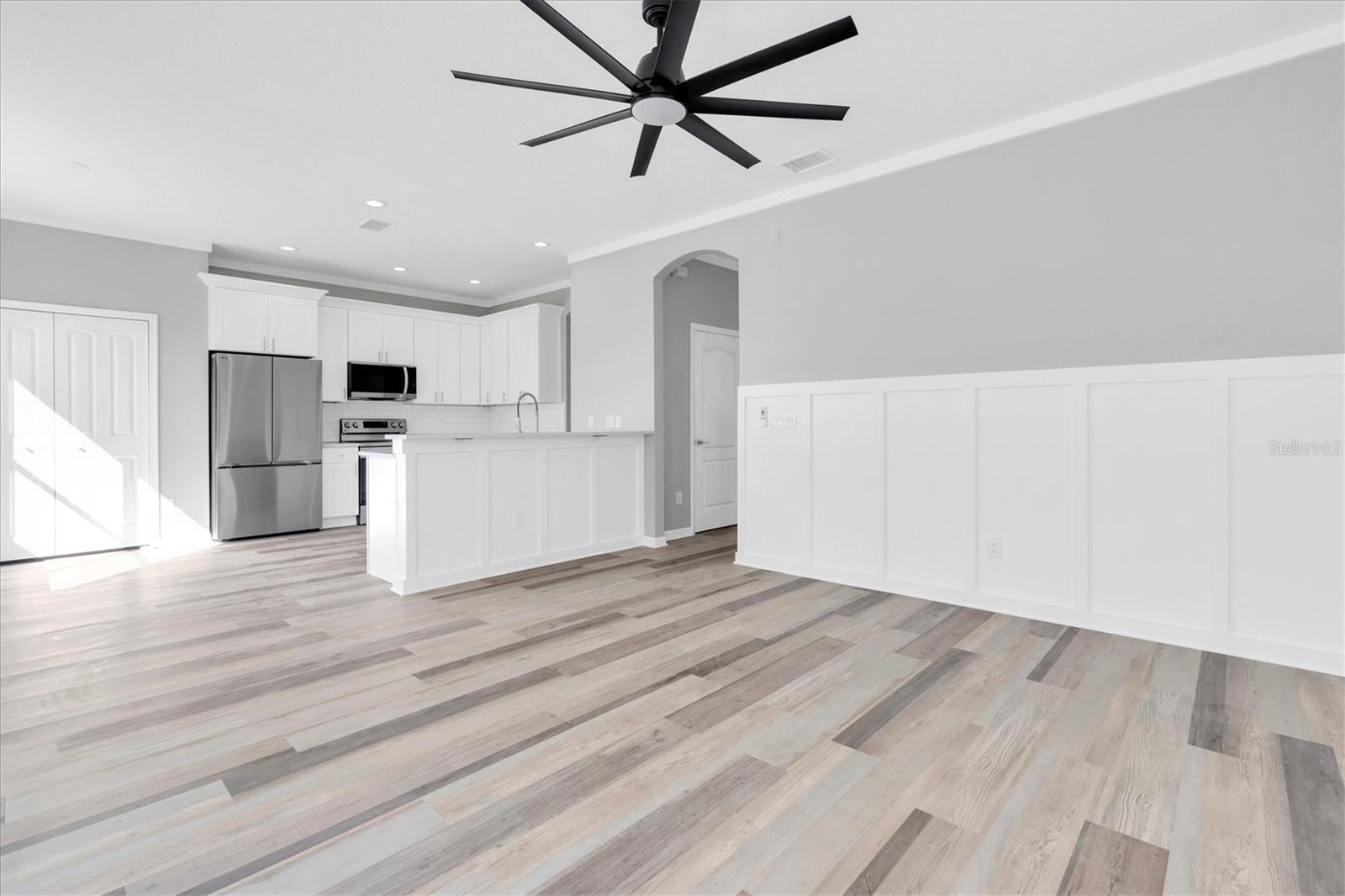 Family Rm 14.9 x 14.11  Kitchen 12.3 x 10.9