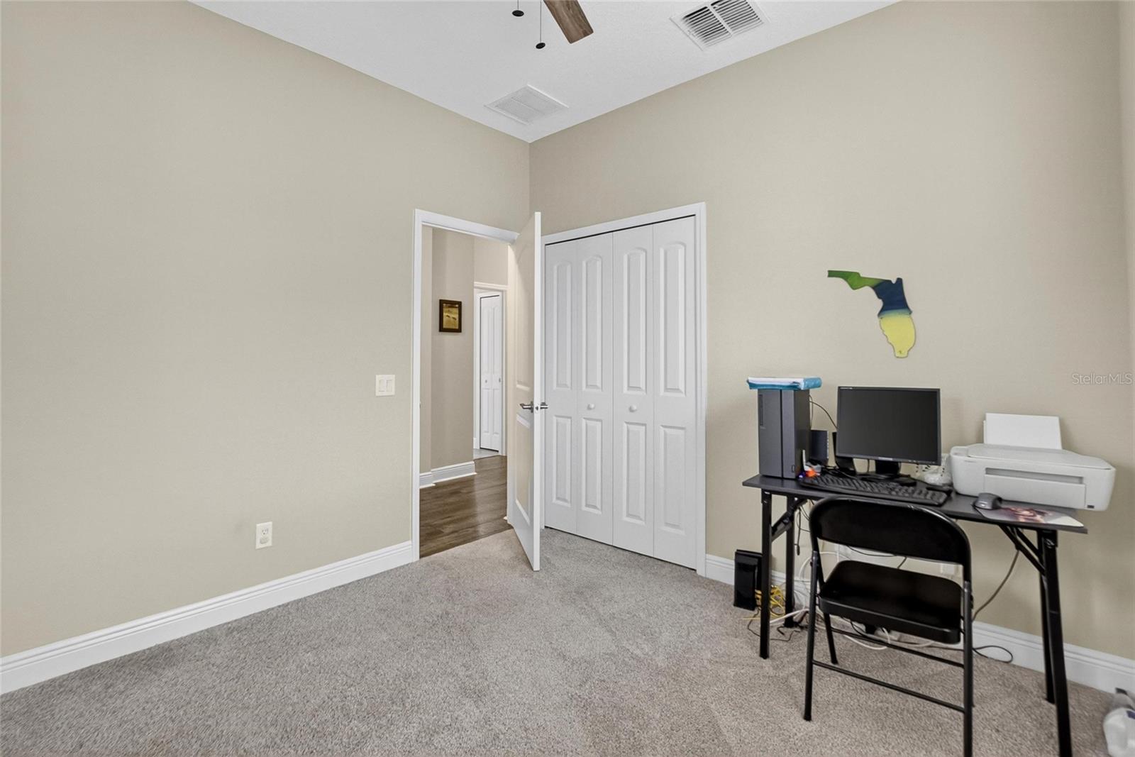 Front guest room 1