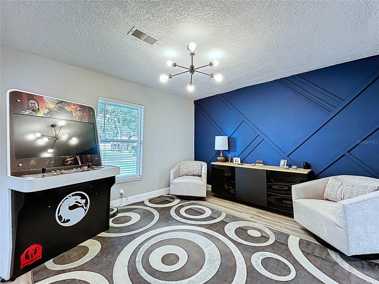 Formal Dining/Bonus Space