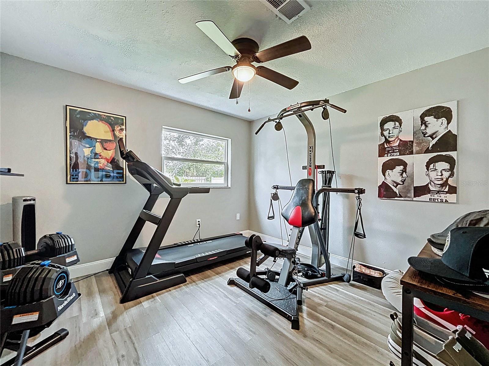 Second bedroom