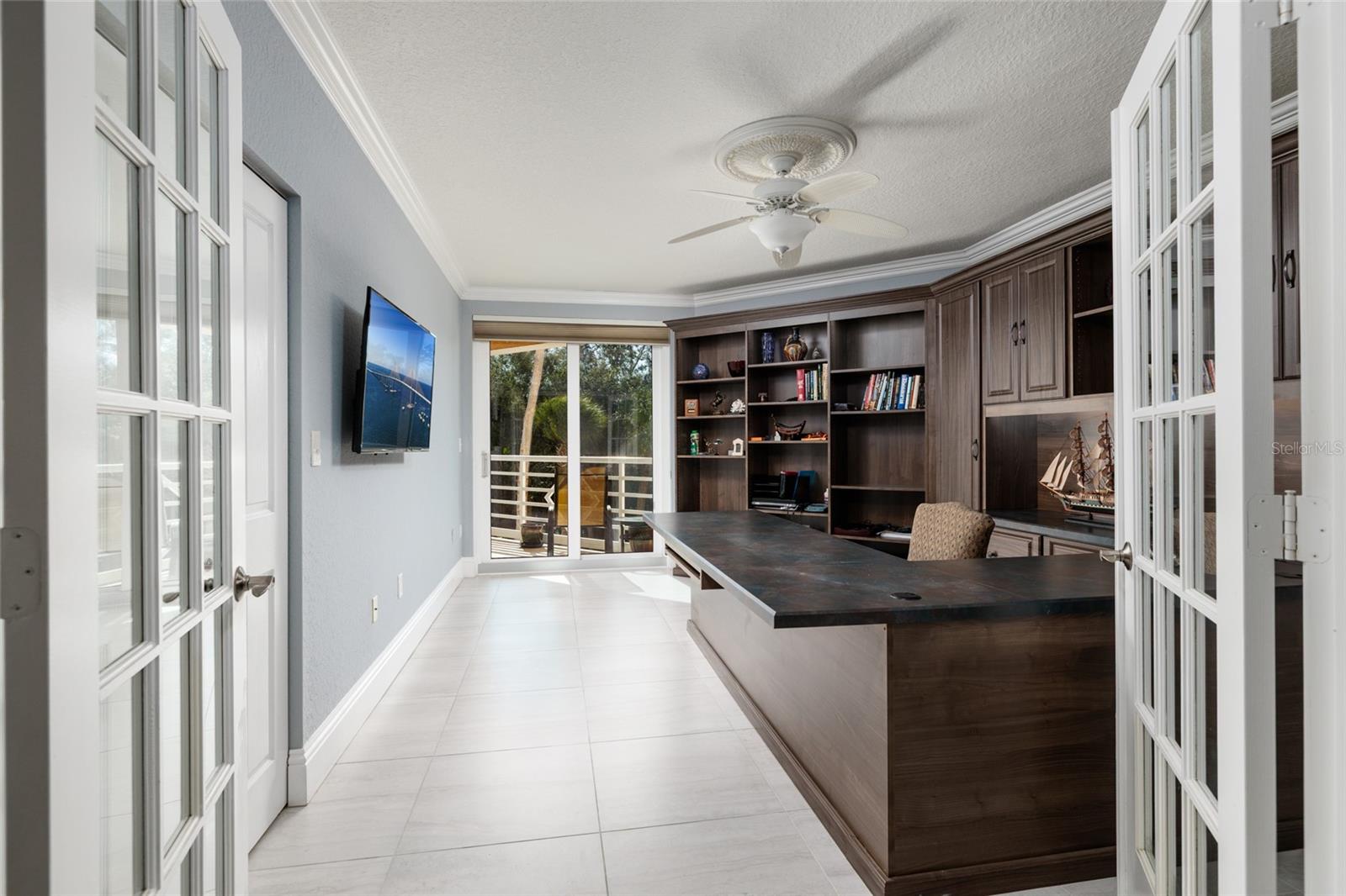 Office w/2023 High Impact slider to front balcony.