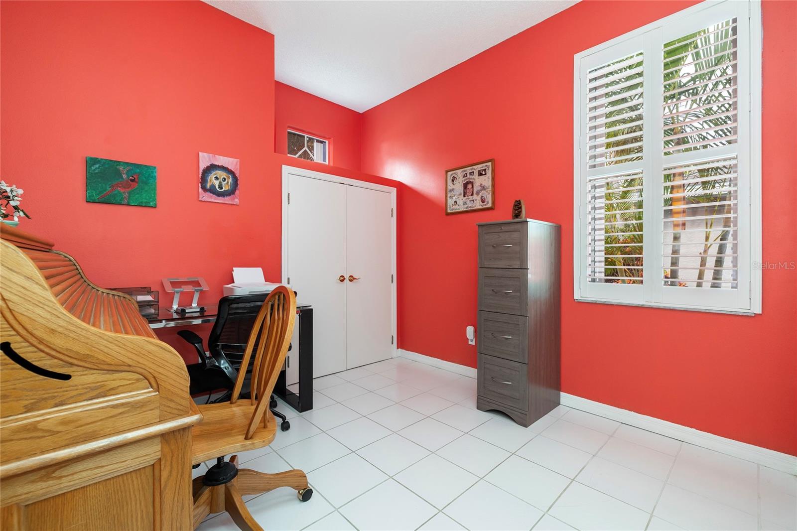4th bedroom being used as an office