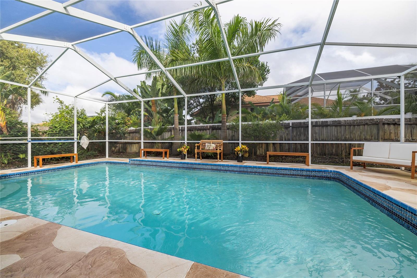 Beautiful Caged pool