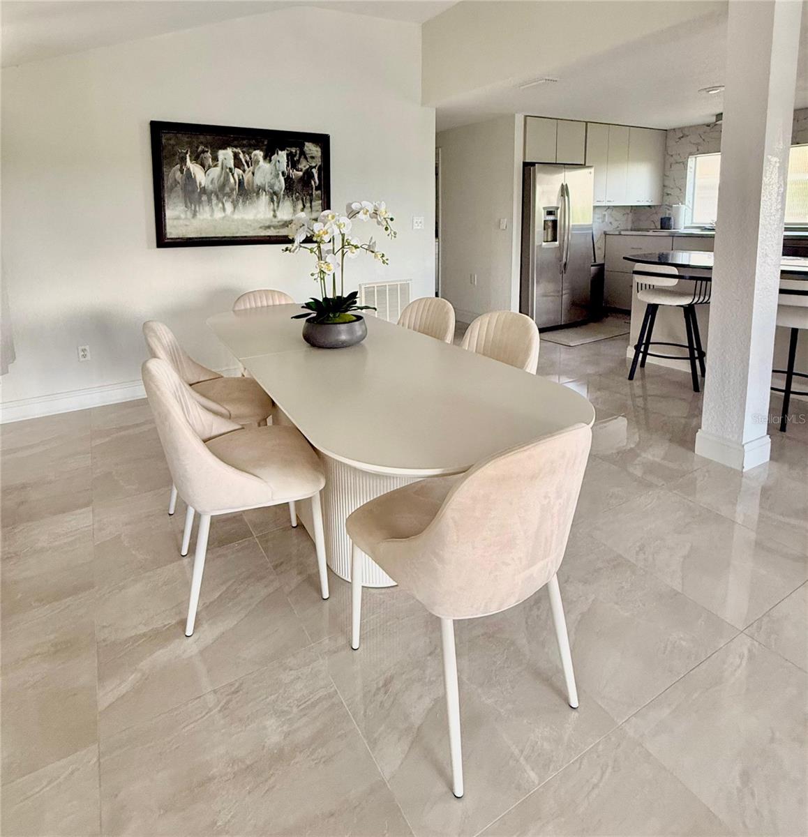 Dining area 2nd floor