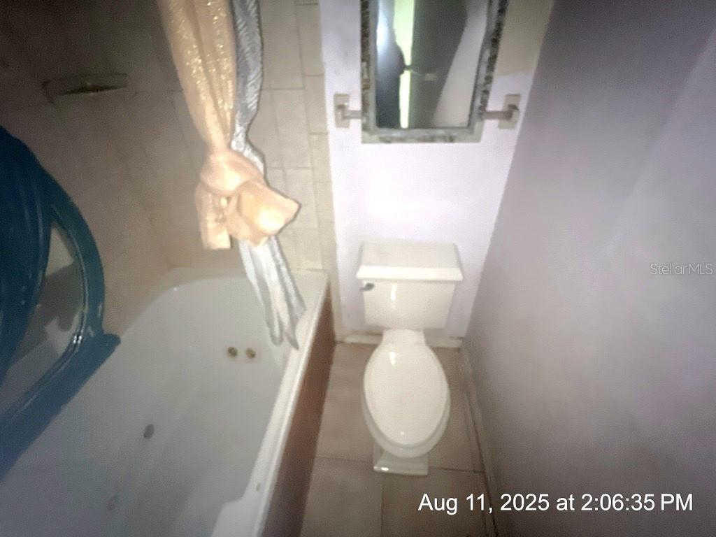 Primary En-Suite Bath