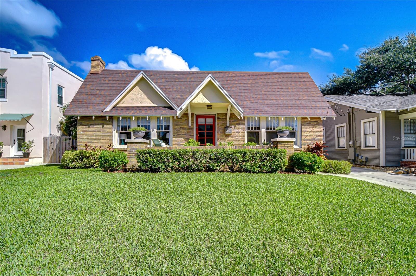 Oustanding curb appeal