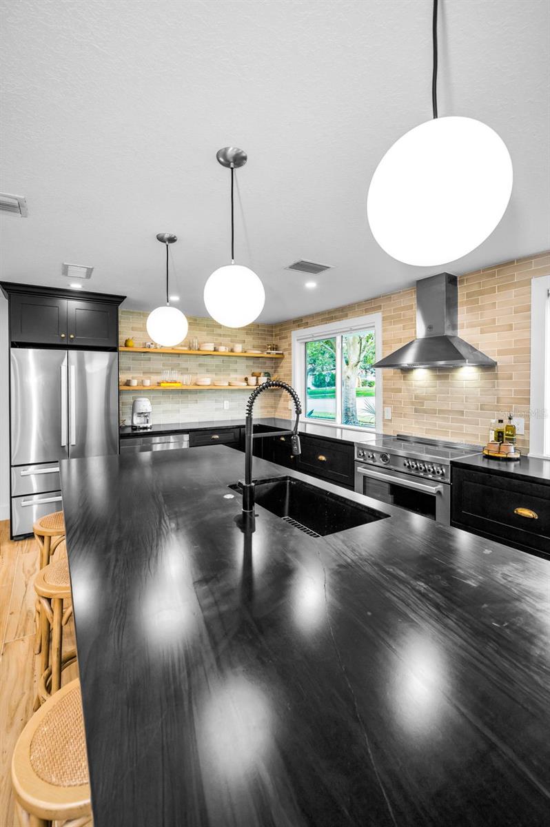 Quartzite Countertops