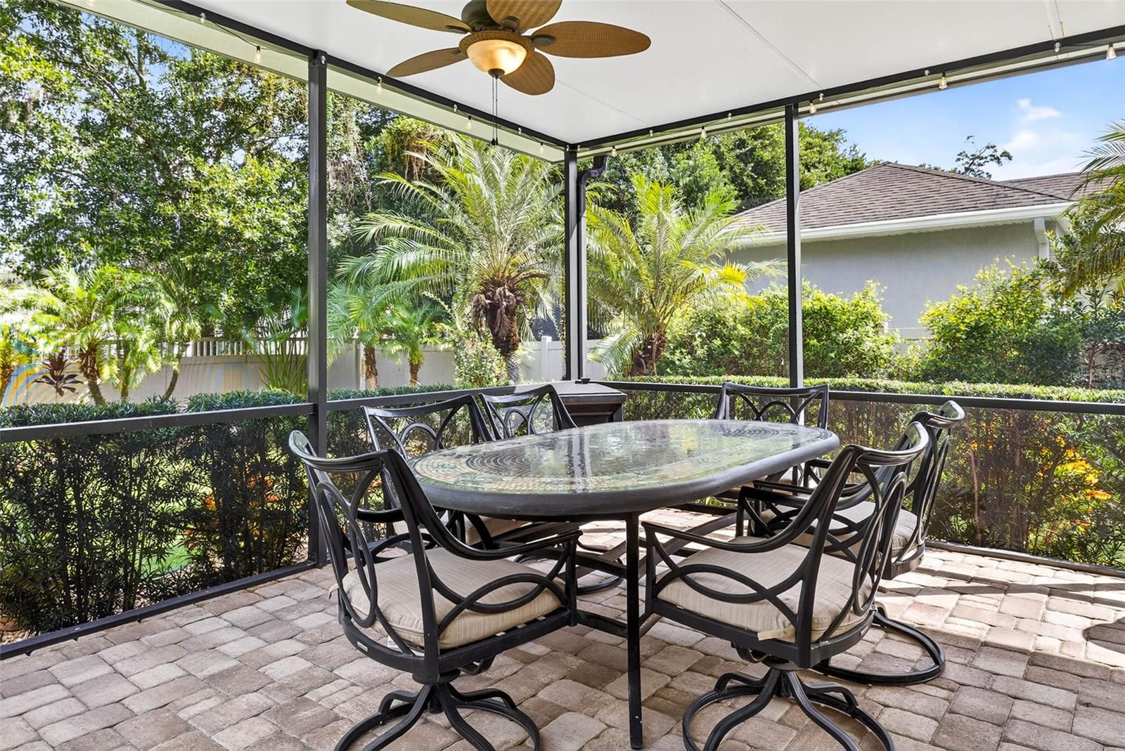 Covered Table Area