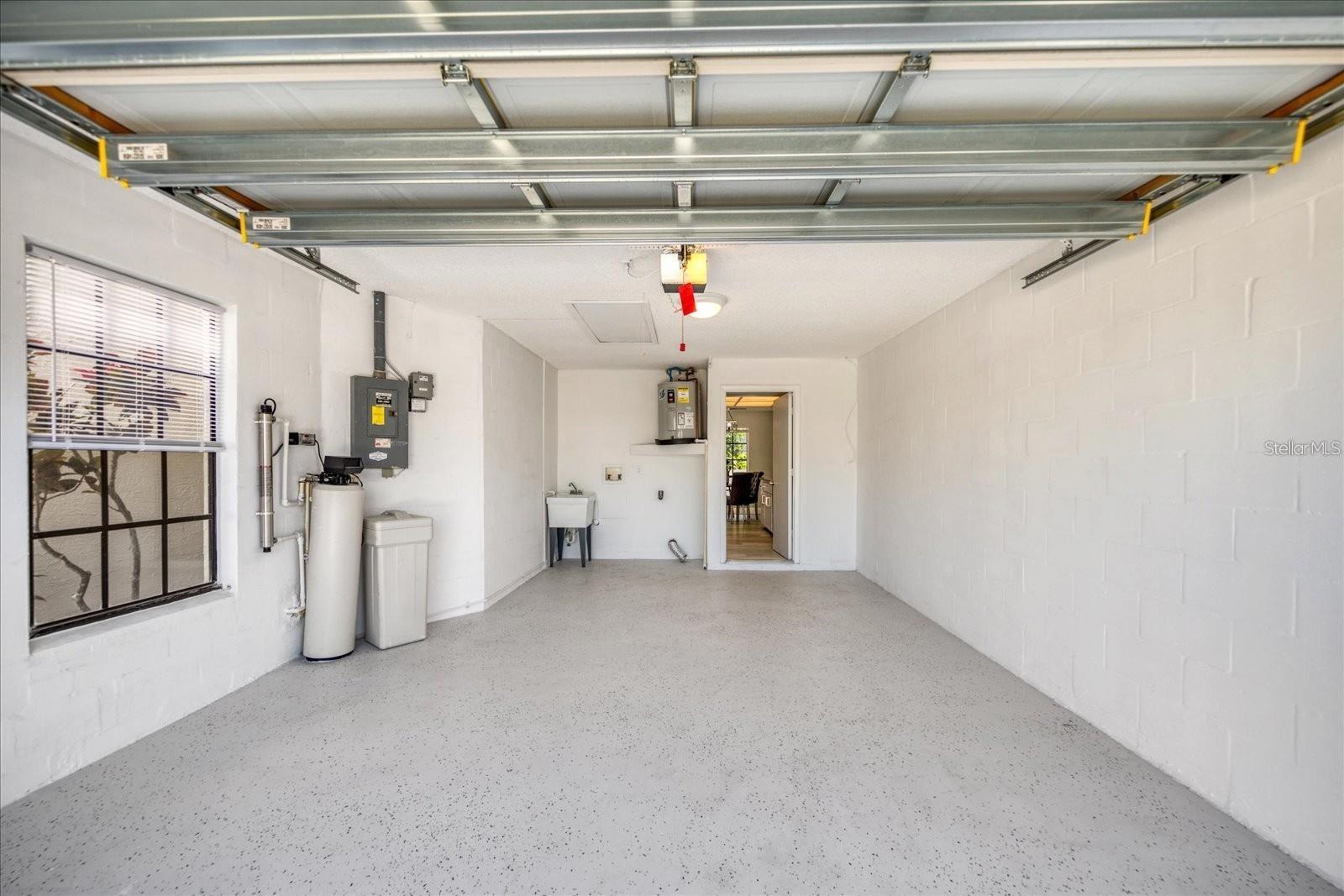Oversize garage is wide enough to your car & a golf cart~