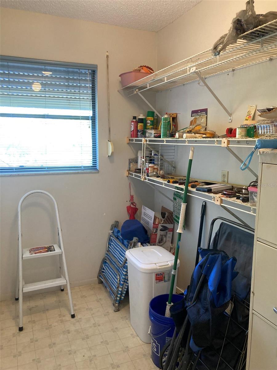 Laundry storage