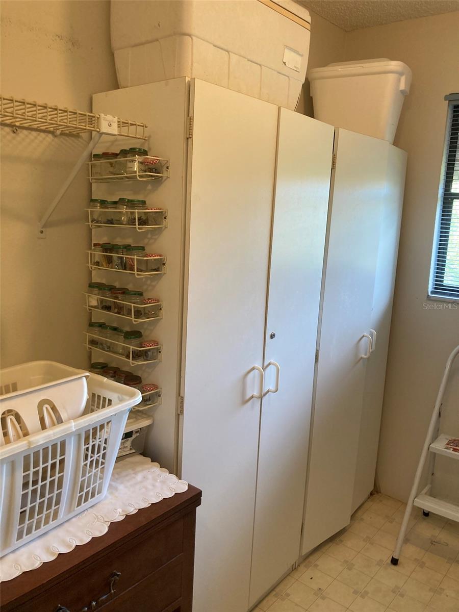 Laundry storage