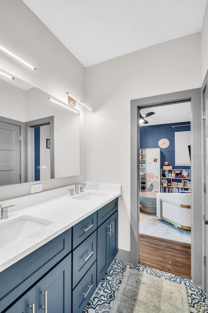 Jack & Jill bath between bedroom 3 & 4.