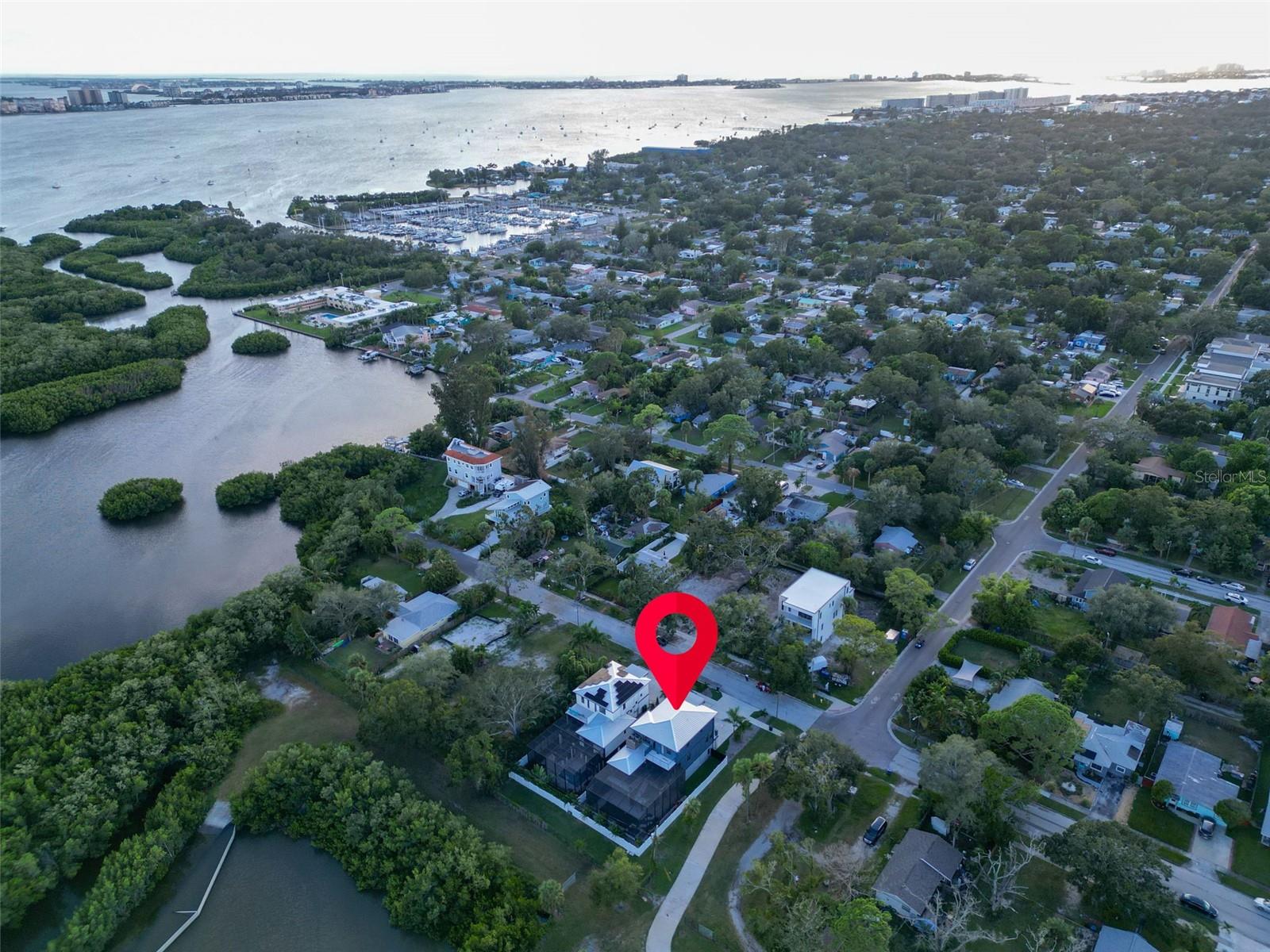 The gulfport beach front iand downtown area is short distance away.