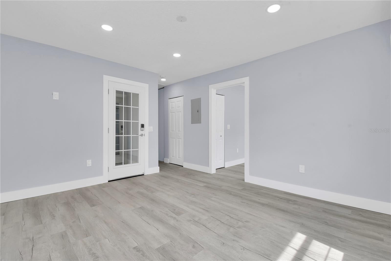 Living room 3