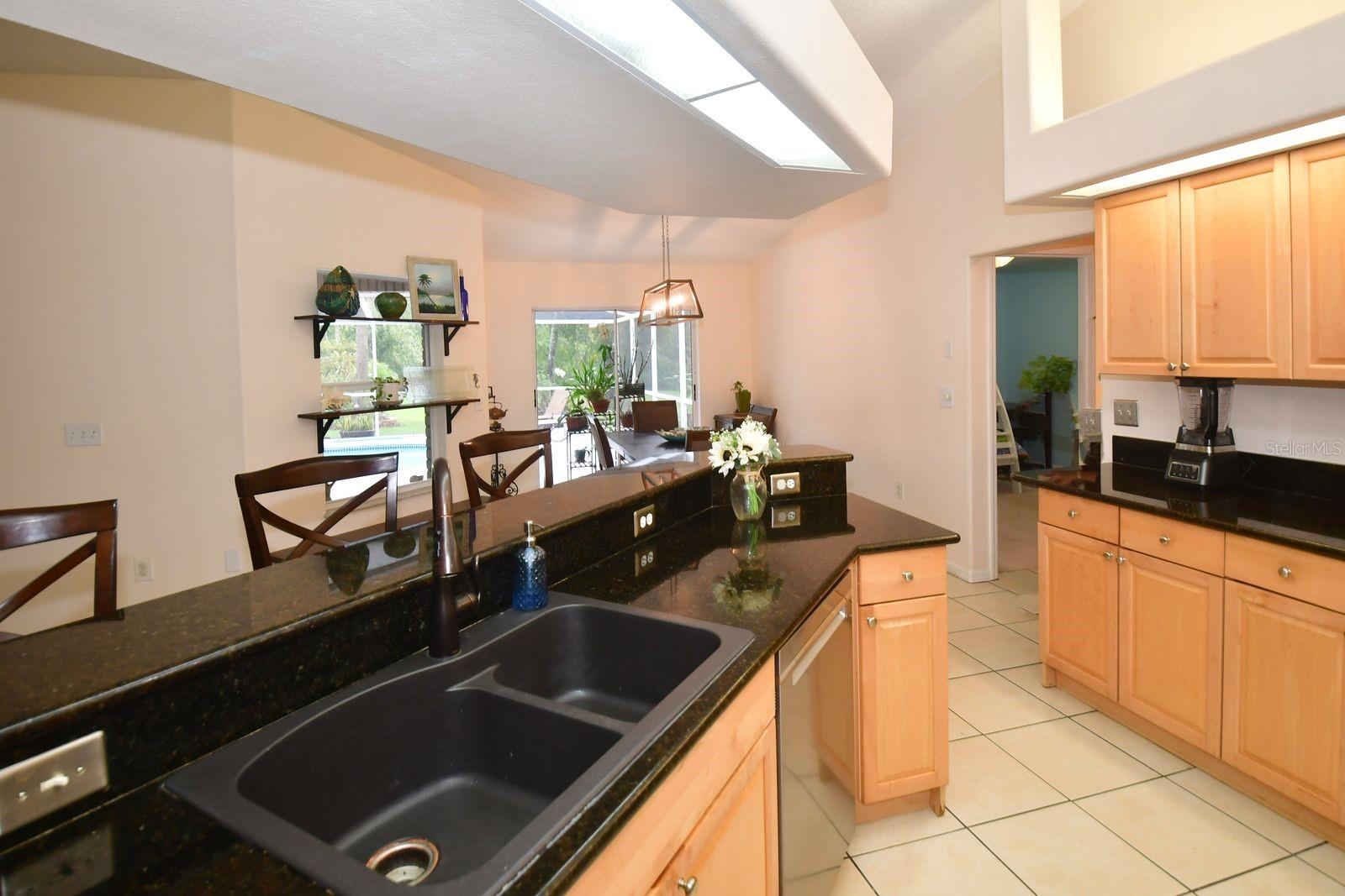 Open Kitchen