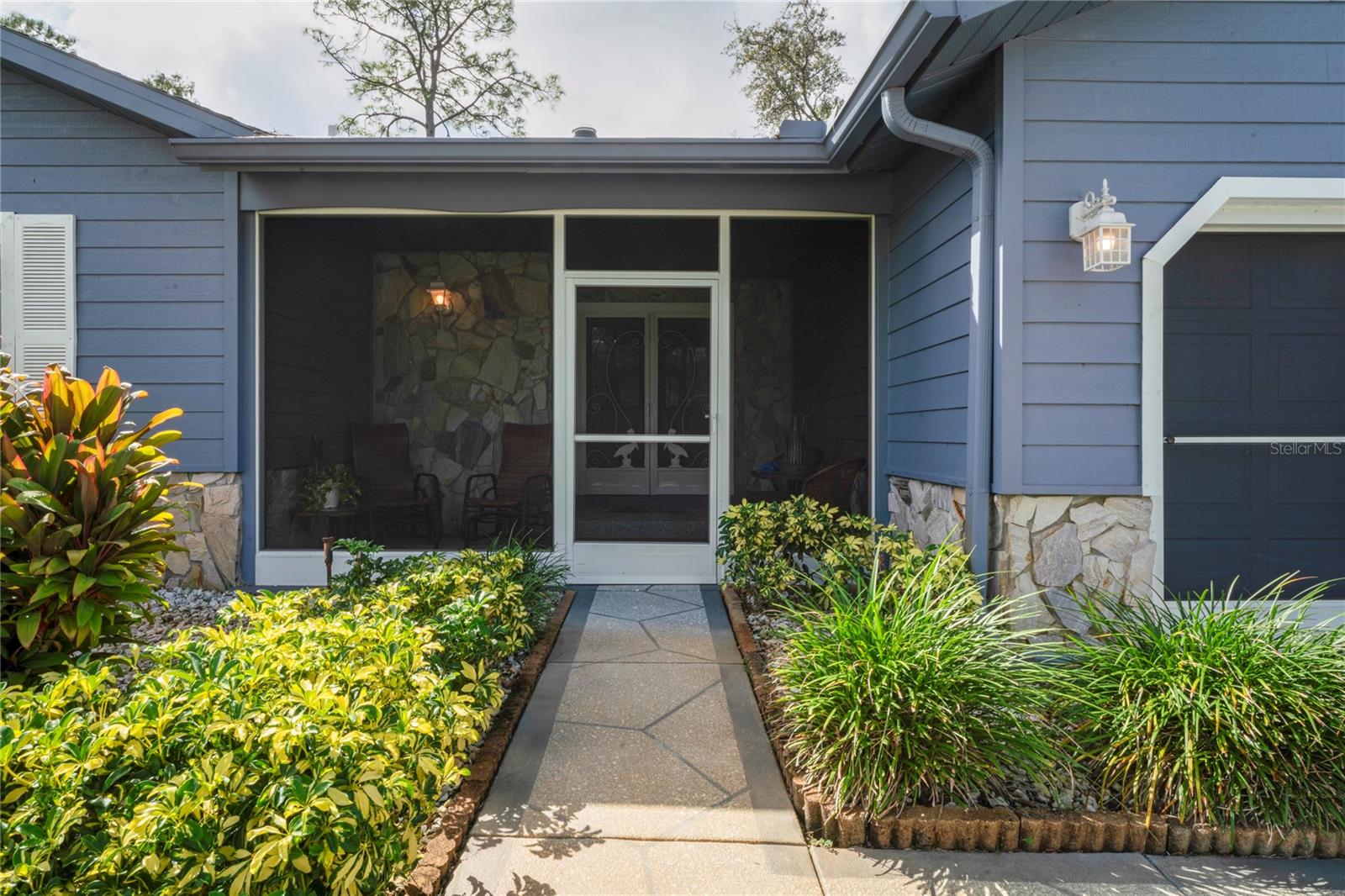 Front screened porch
