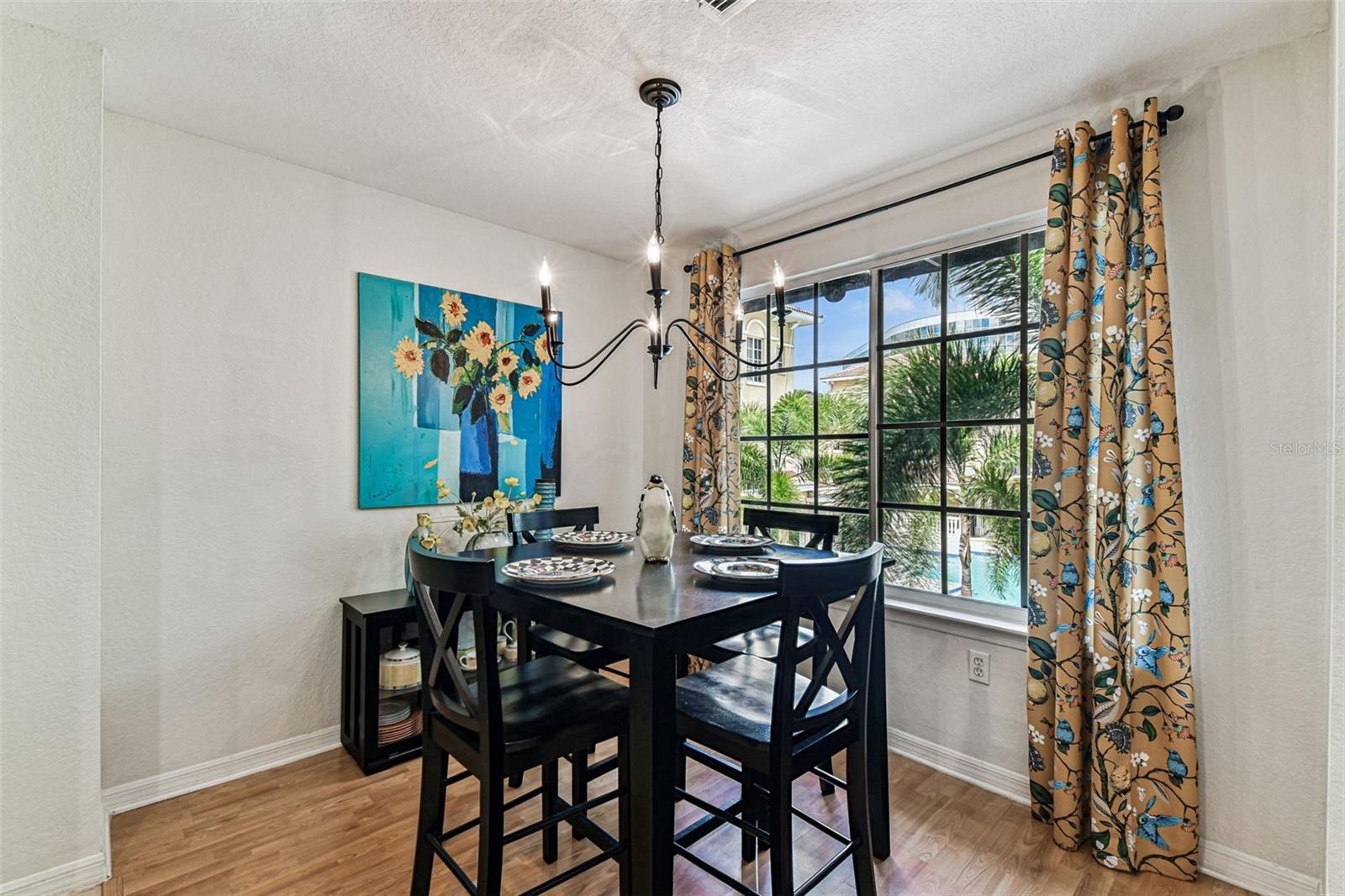 Breakfast Nook off of the Kitchen