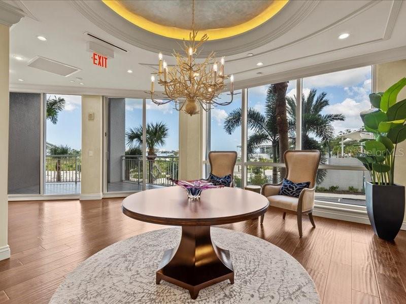 Owners Lounge