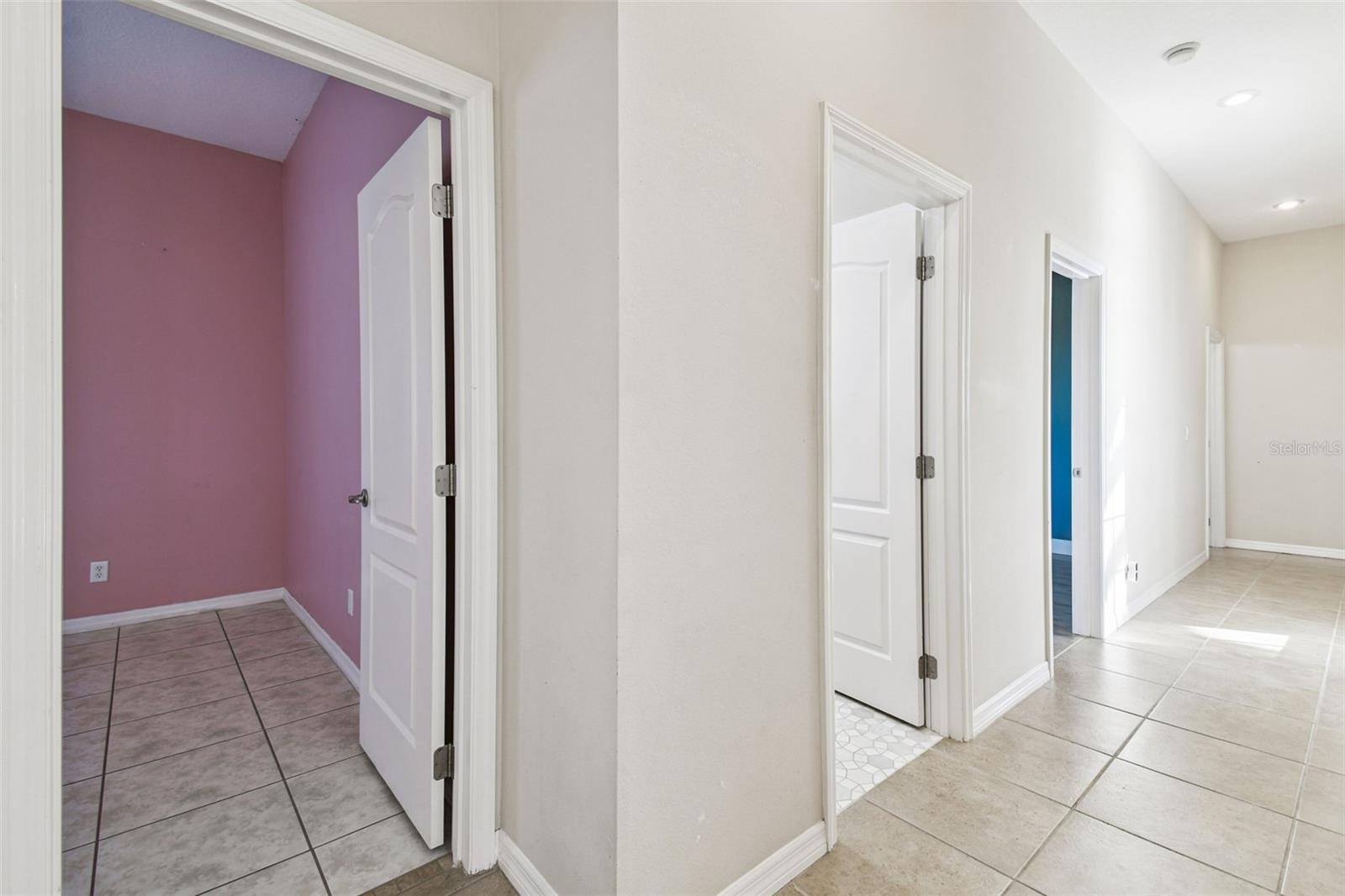 Bedroom 2 entry