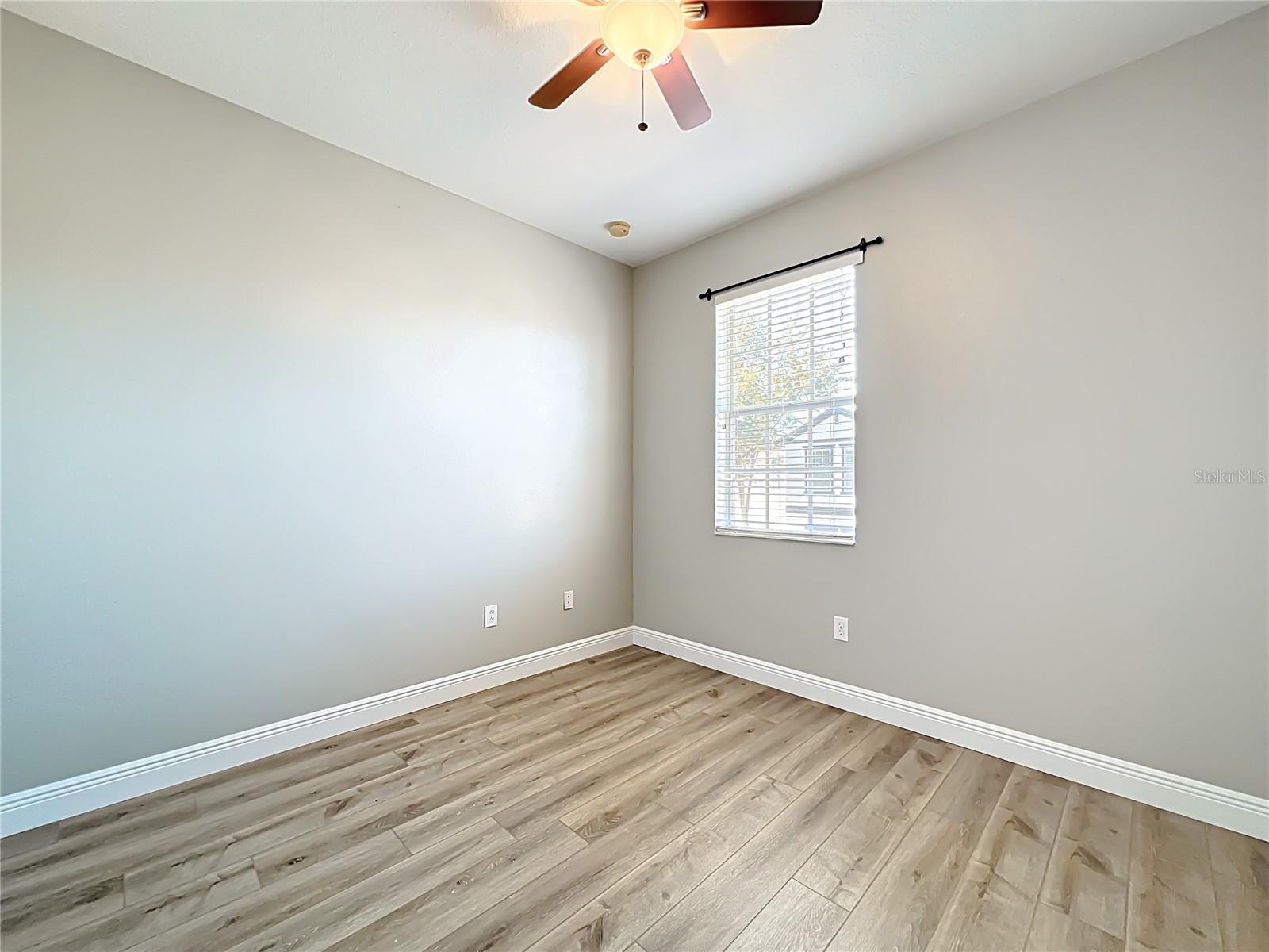 Secondary Bedroom ( Without Furniture)