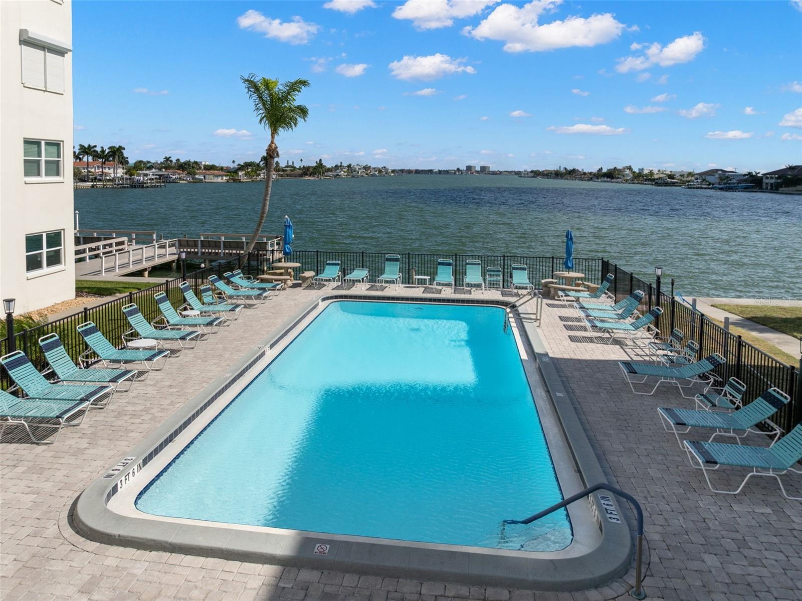 Rich with amenities!