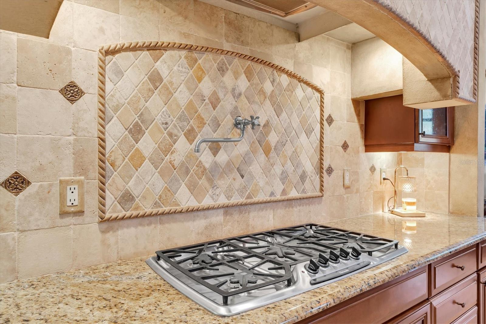 Gas Stove/Pot Filler